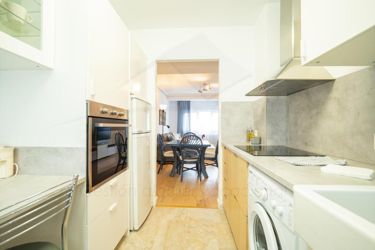 El Carbayedo Apartment Aviles Exterior photo